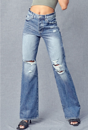 Lydia Ultra High Rise 90's Flare Jeans